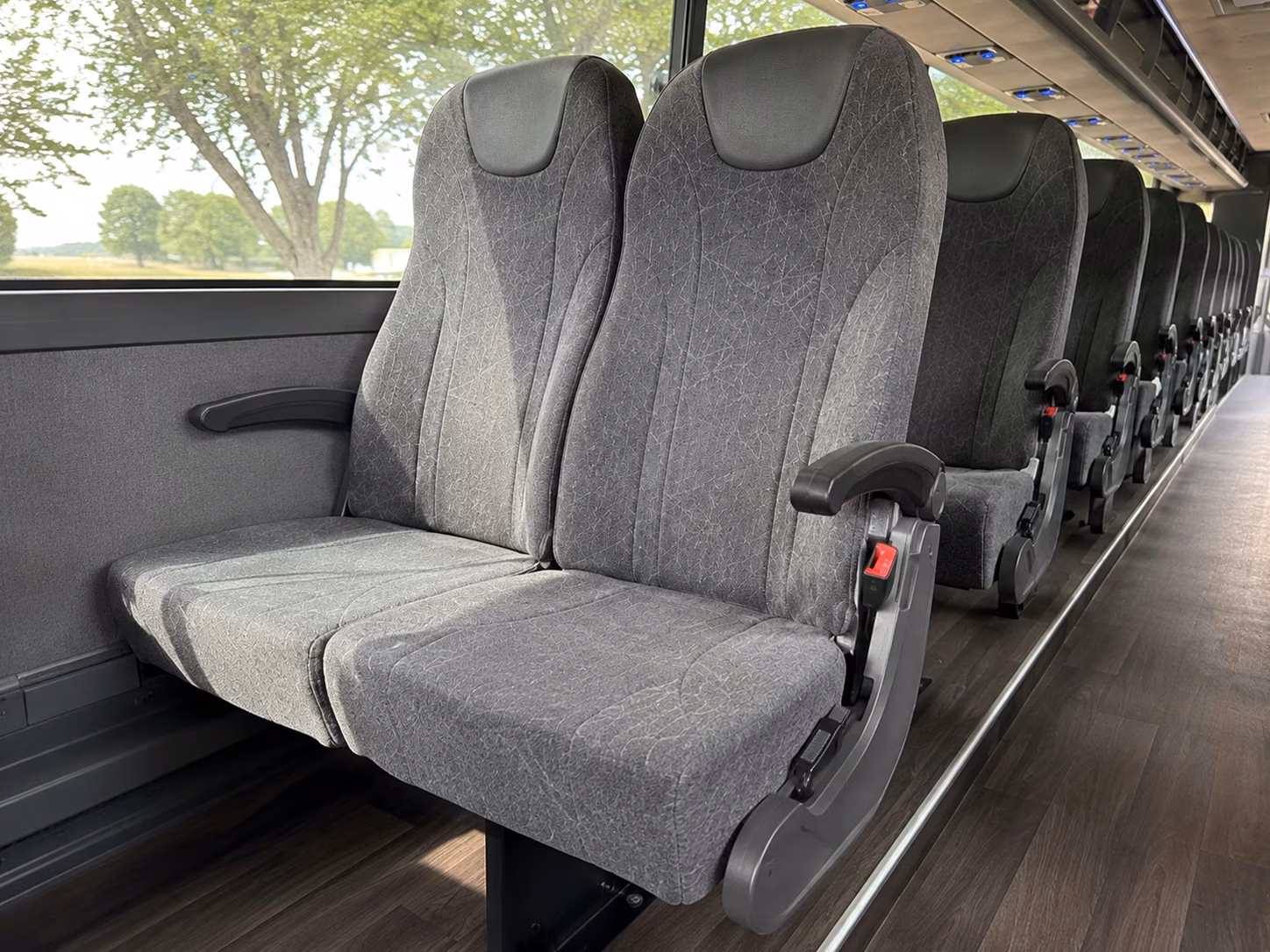 how bus type changes charter bus prices in troy michigan