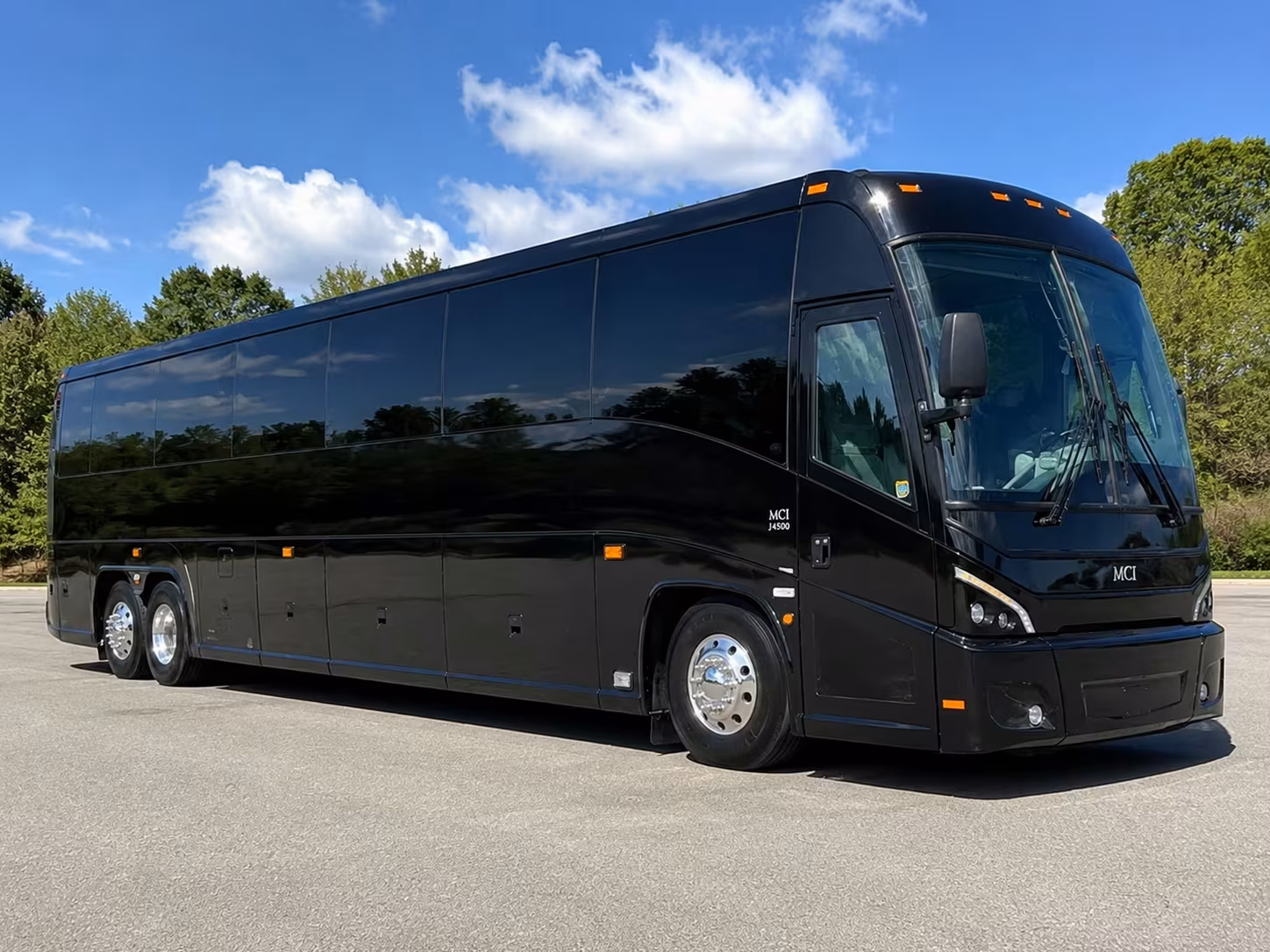 troy bus rentals for lions tigers and red wings games